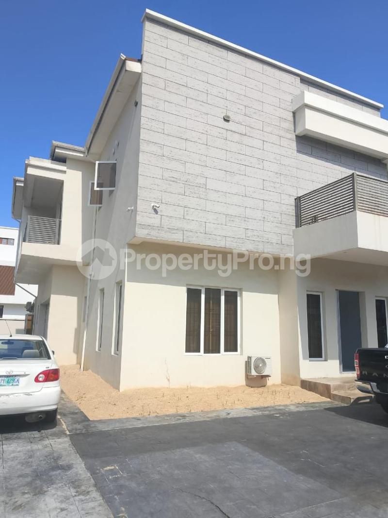 5 bedroom House for sale Osapa london Lekki Lagos