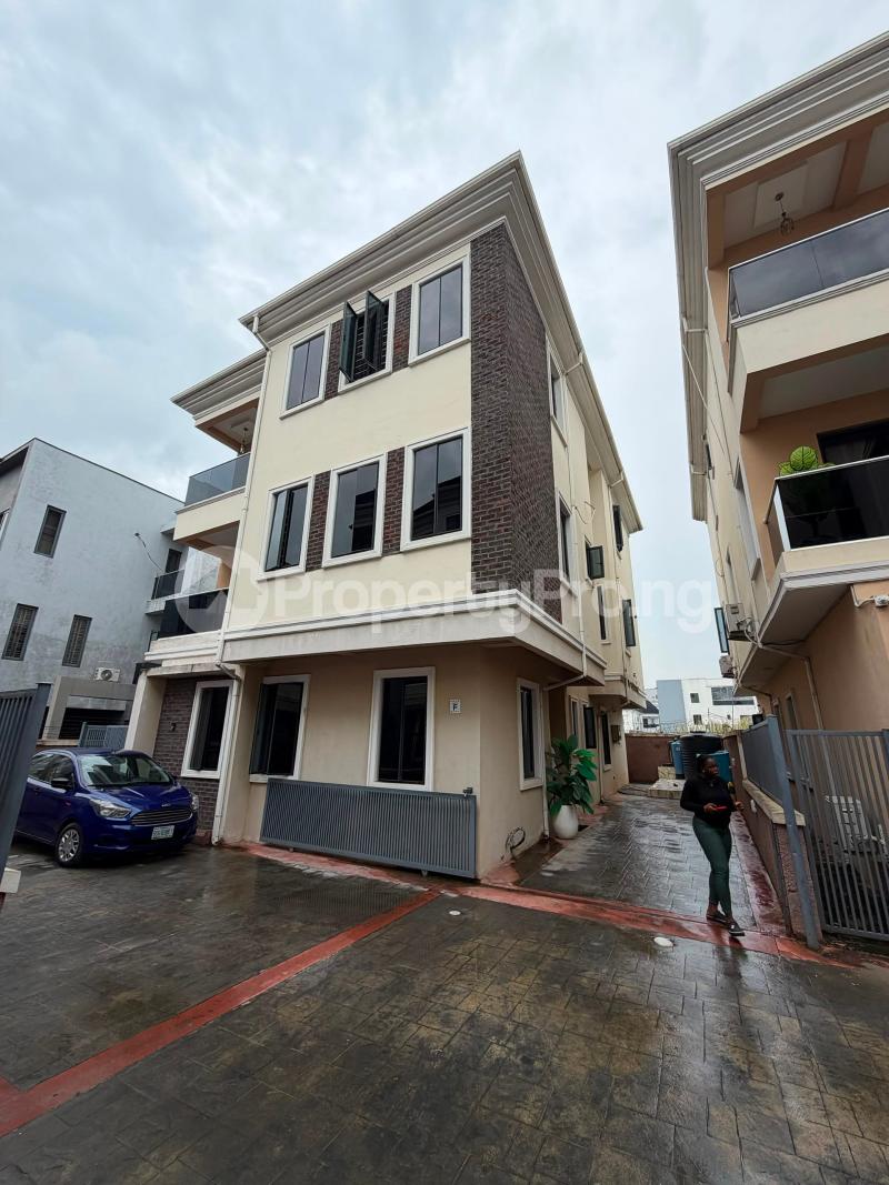 5 bedroom House for rent Ikate Lekki Lagos