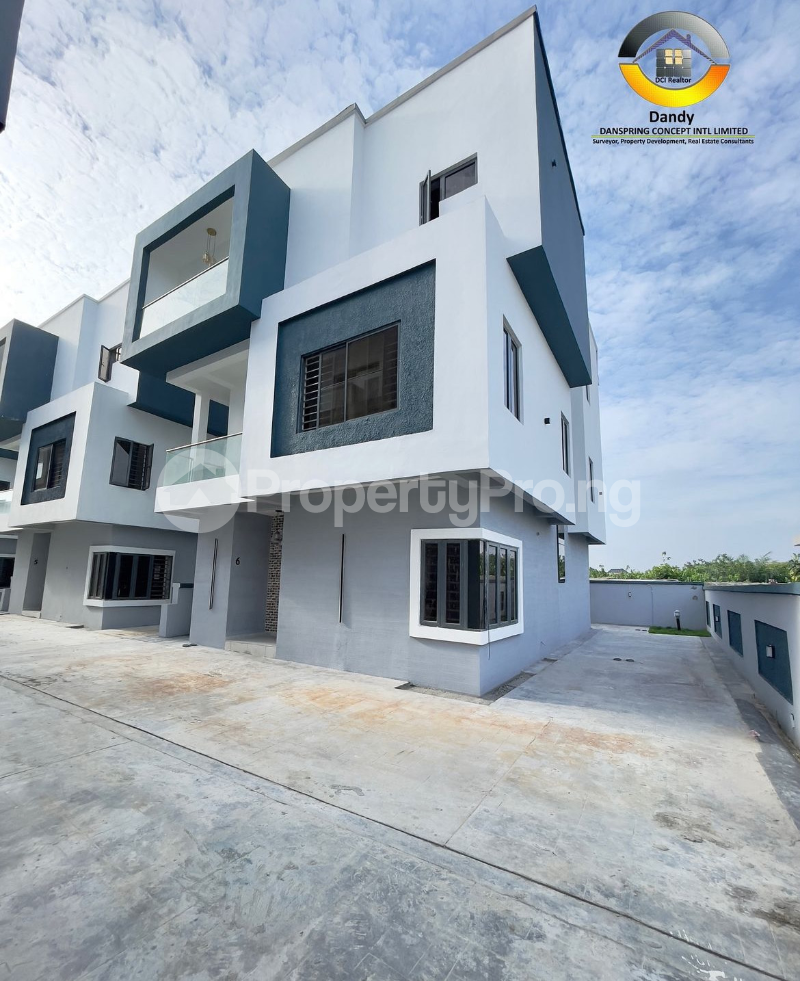 5 bedroom House for sale orchid Lekki Lagos