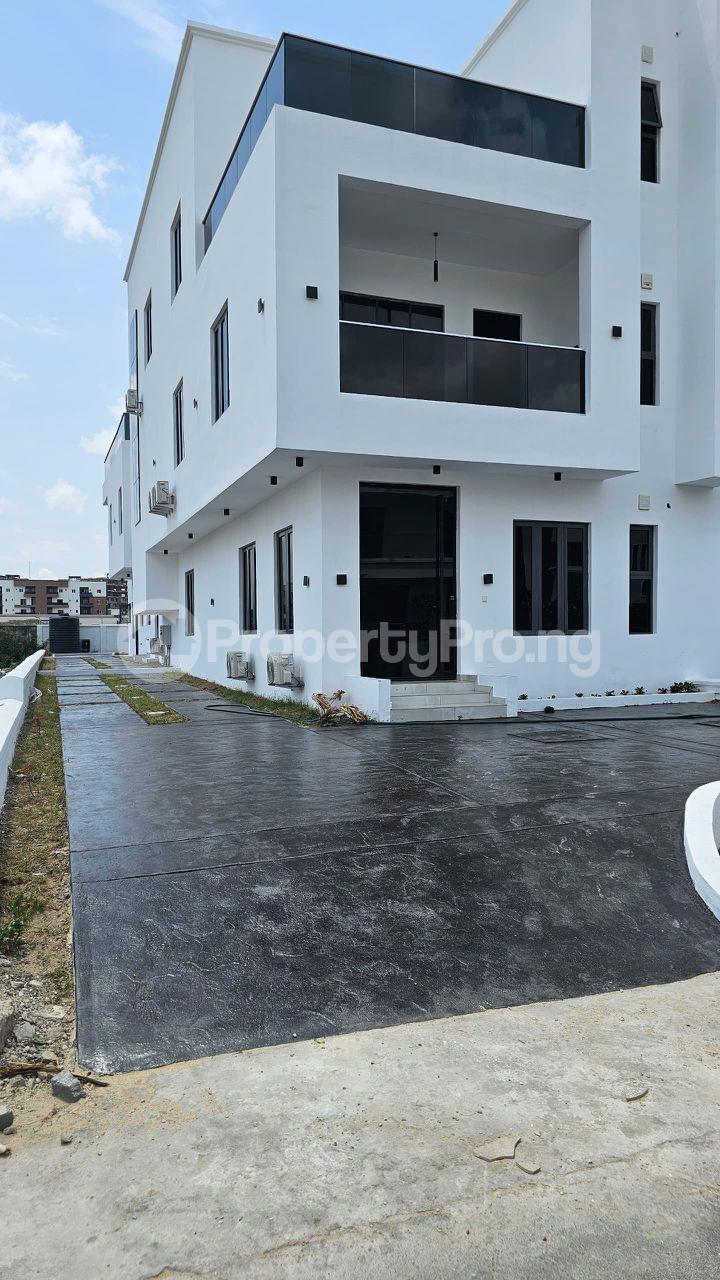 5 bedroom House for sale Cowrie Creek Ikate Lekki Lagos