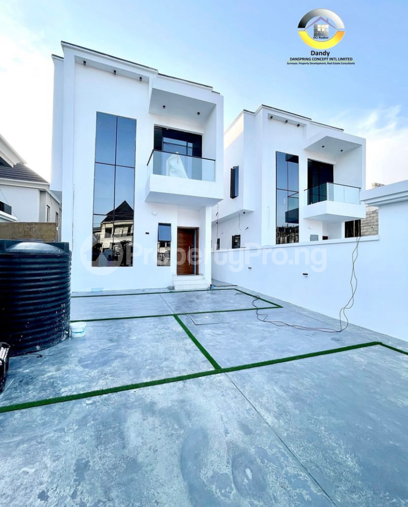 5 bedroom House for sale Osapa london Lekki Lagos