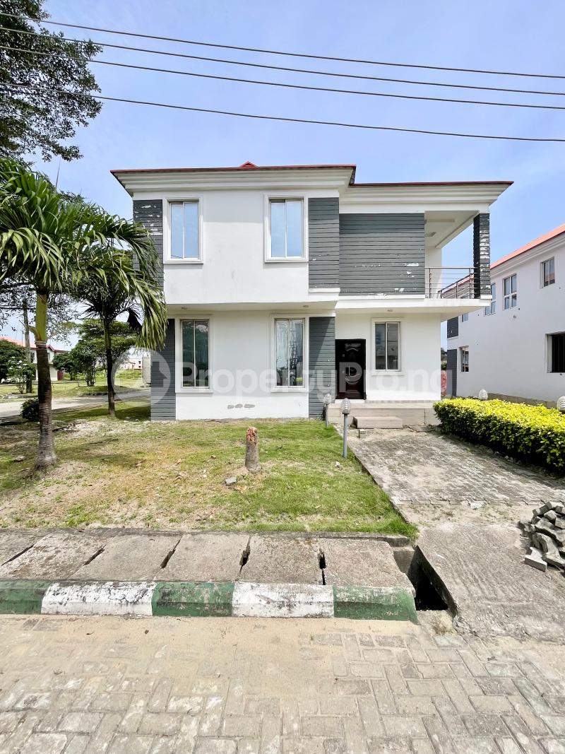 5 bedroom House for sale Off Lekki-Epe Expressway Ajah Lagos