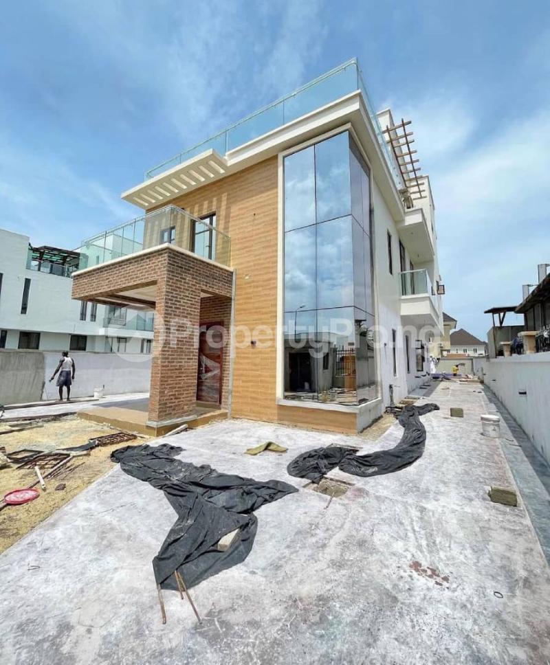 5 bedroom House for sale Pinnock Beach Estate, Lekki Lagos