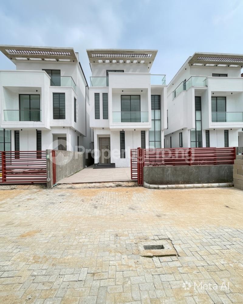 5 bedroom House for sale Chevron Lekki Lagos