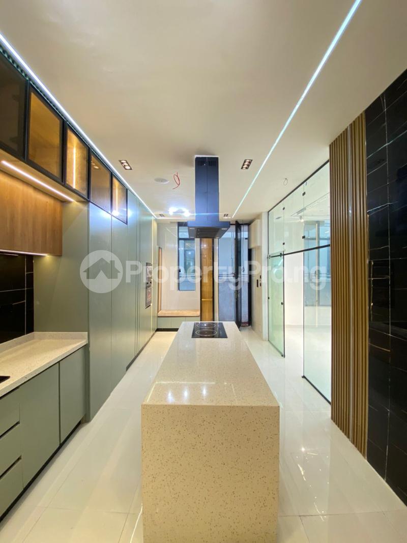 5 bedroom House for sale Chevron Lekki Lagos