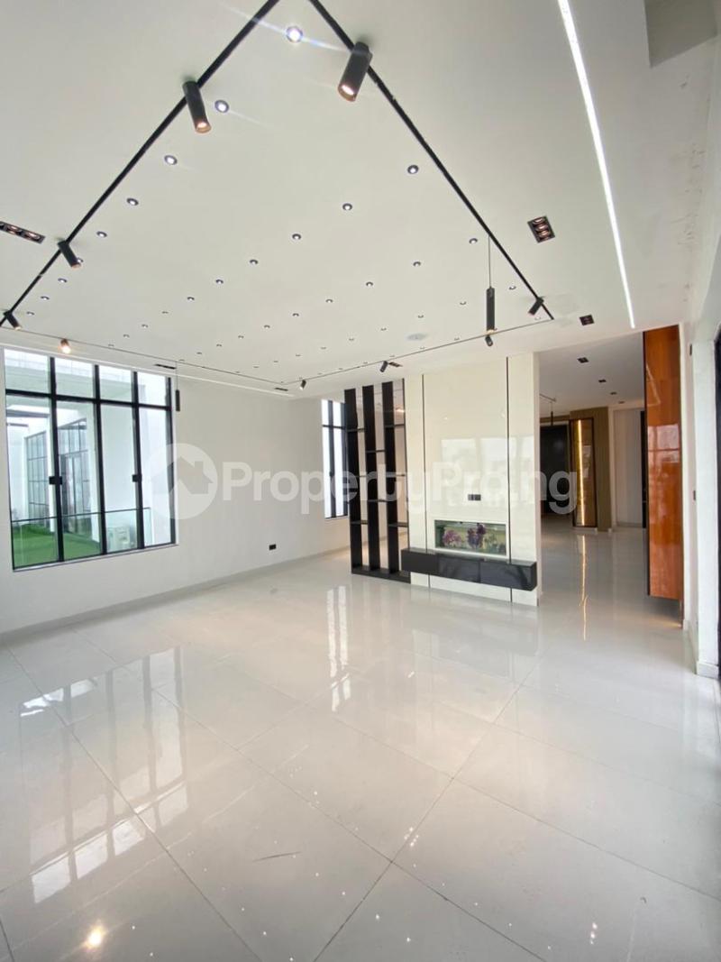 5 bedroom House for sale Chevron Lekki Lagos