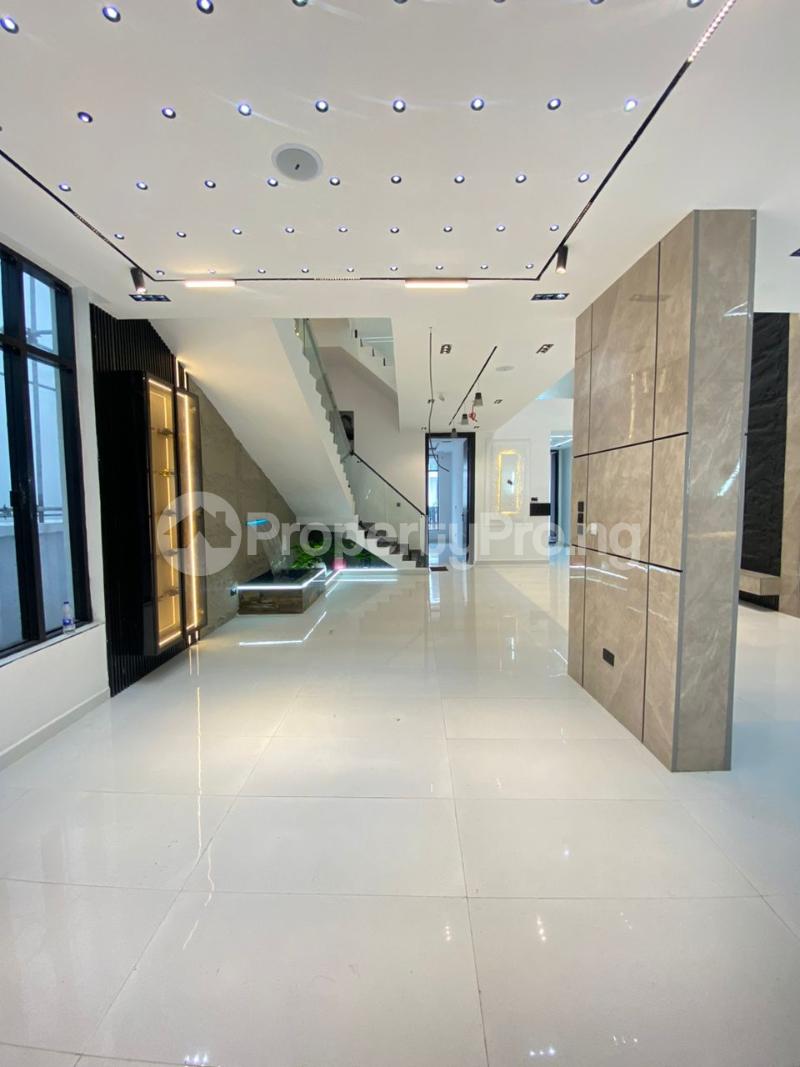 5 bedroom House for sale Chevron Lekki Lagos