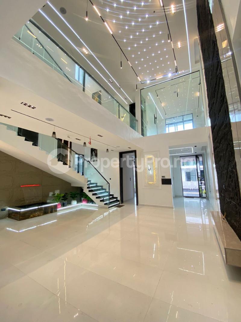 5 bedroom House for sale Chevron Lekki Lagos