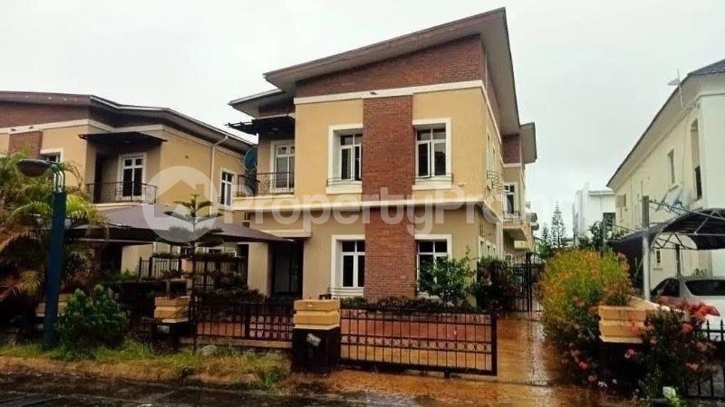 5 bedroom House for sale Carlton Gate Estate Chevron Drive Lekki Lagos