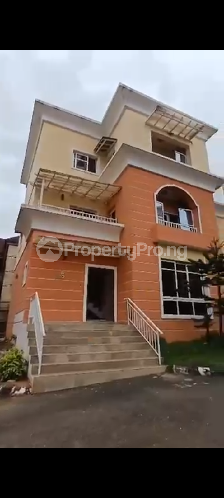 5 bedroom House for sale Diplomatic Zone Asokoro Abuja