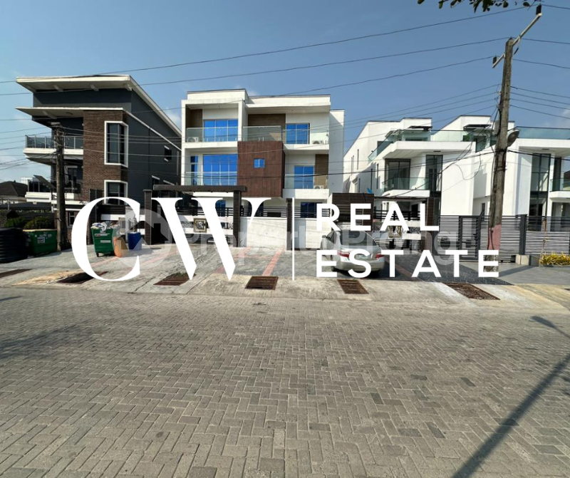 5 bedroom House for sale Chevron Lekki Lagos