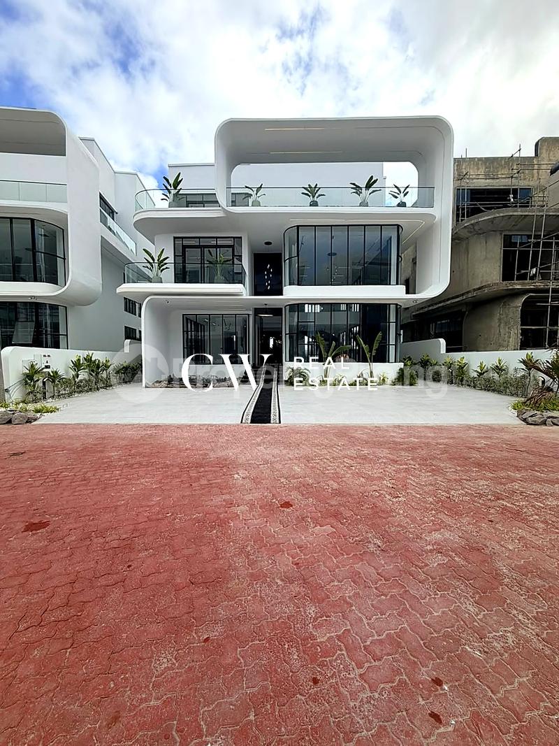 5 bedroom House for sale Lekki Lagos
