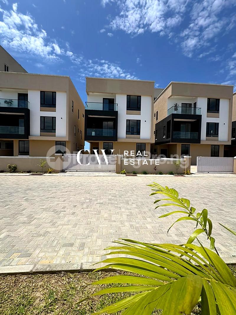 5 bedroom House for sale Lekki Lagos