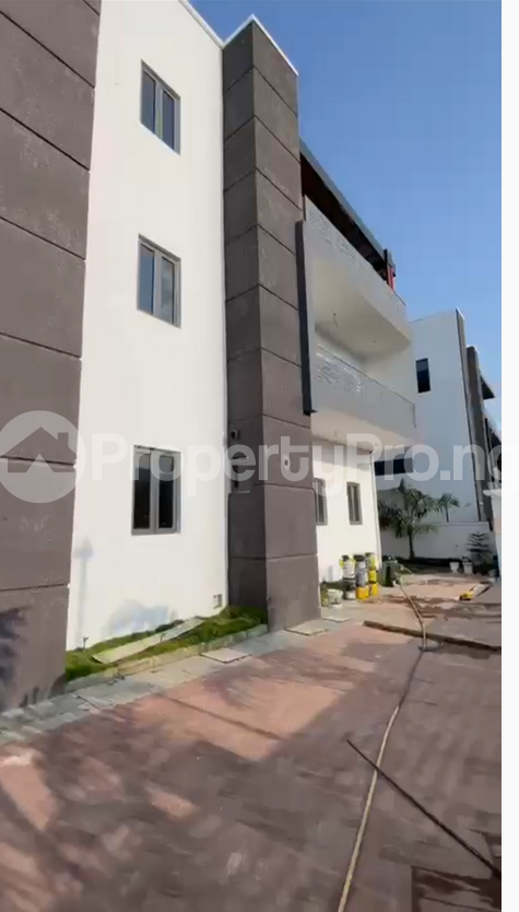 5 bedroom House for sale  Life Camp Abuja