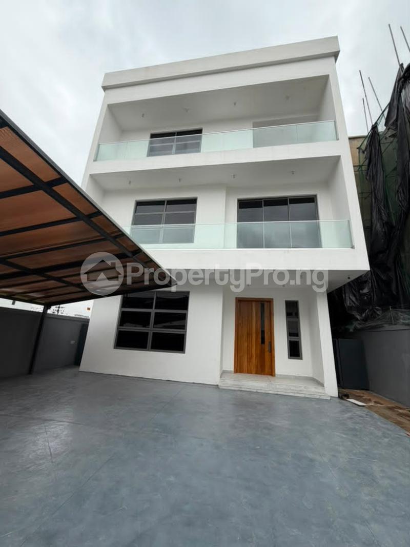5 bedroom House for sale Ikoyi Lagos