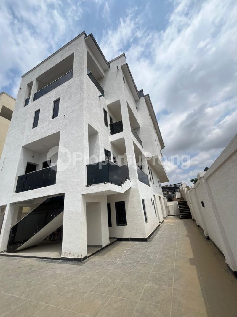 5 bedroom House for sale Guzape Abuja
