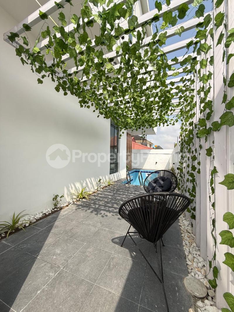 5 bedroom House for sale Abraham adesanya estate Ajah Lagos
