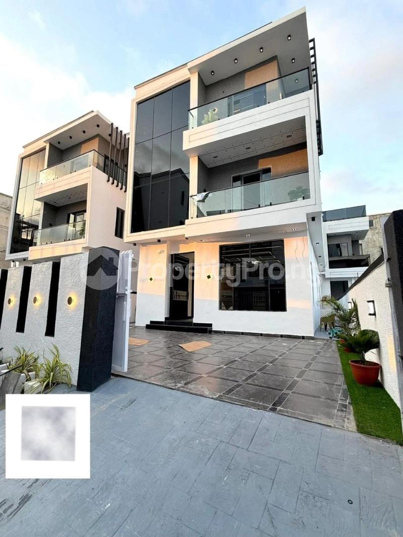 5 bedroom House for sale Ologolo Lekki Lagos