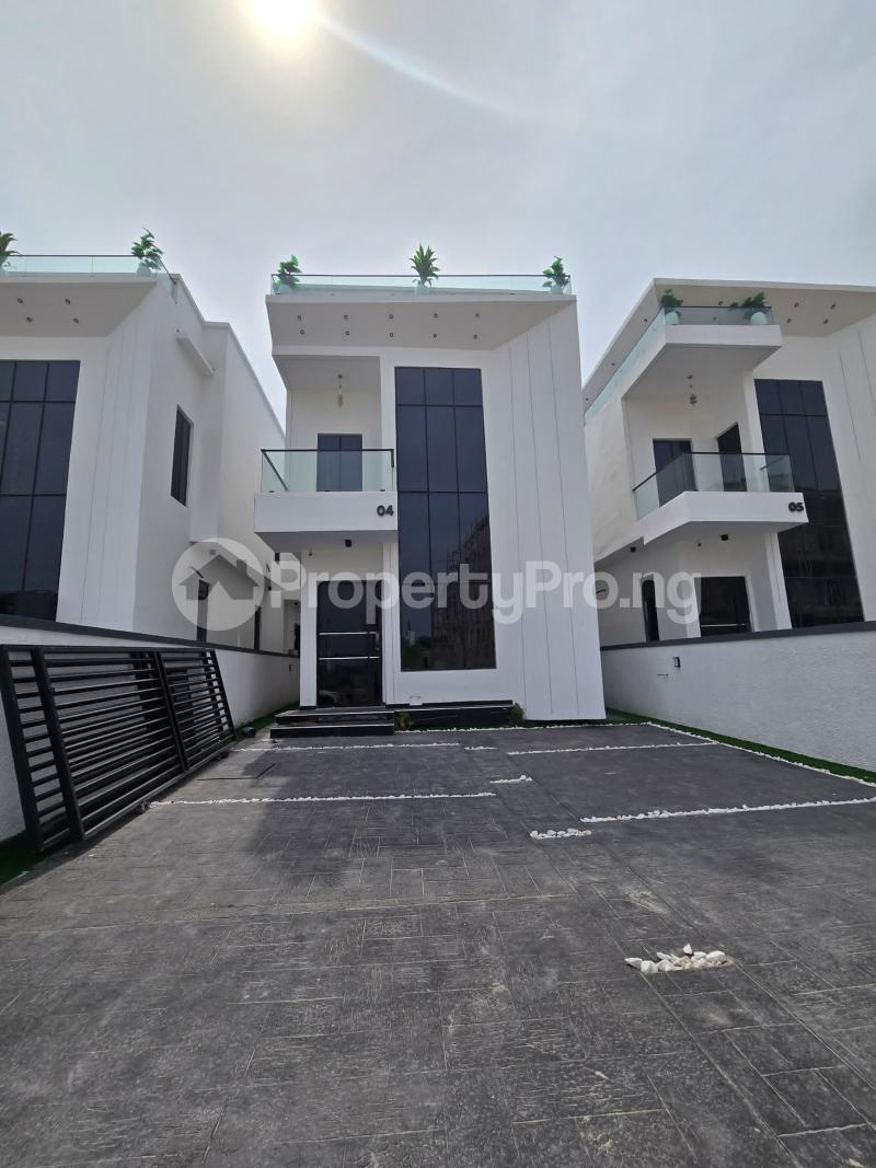 5 bedroom House for sale chevron Lekki Lagos