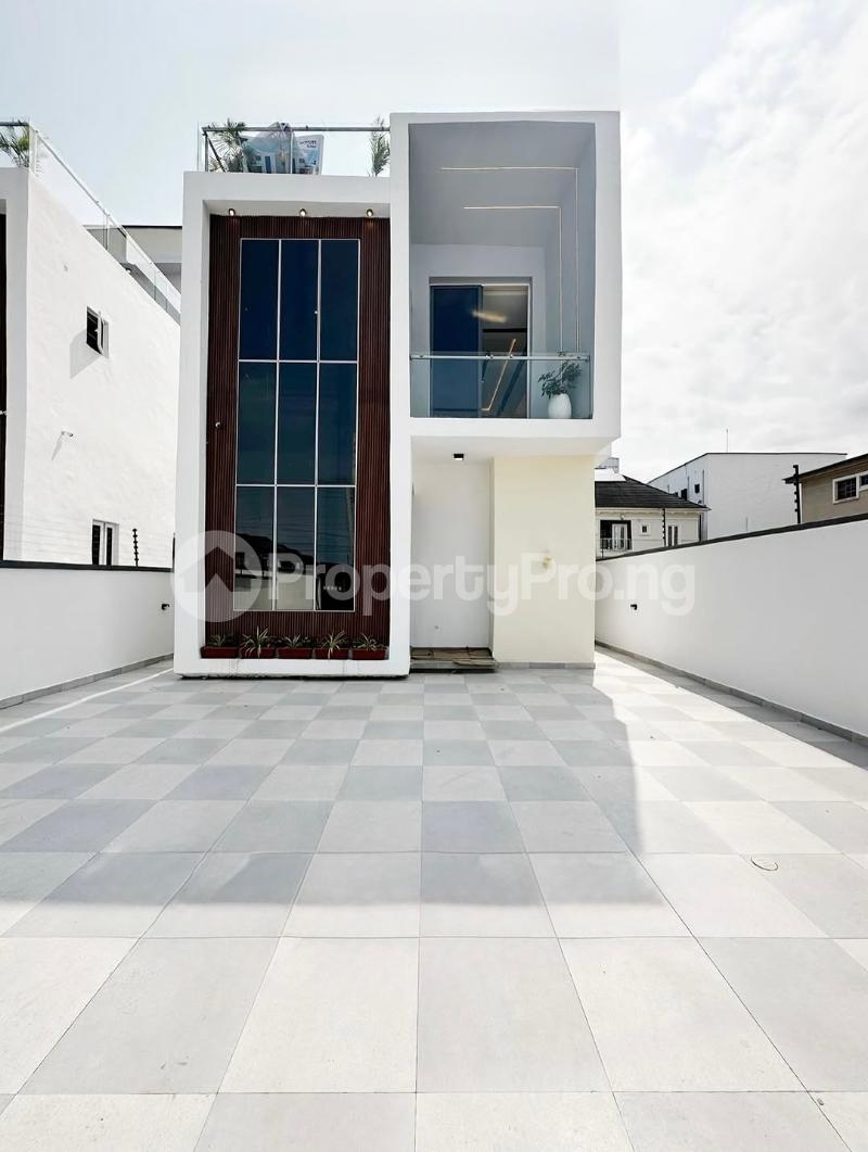 5 bedroom House for sale chevron Lekki Lagos