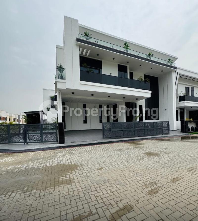 5 bedroom House for sale Chevron Lekki Lagos