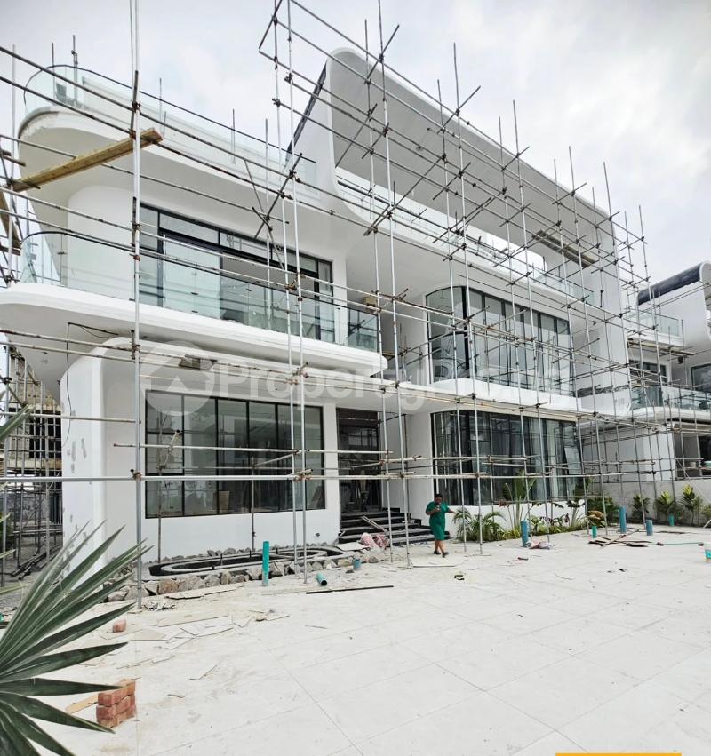 5 bedroom House for sale Osapa london Lekki Lagos