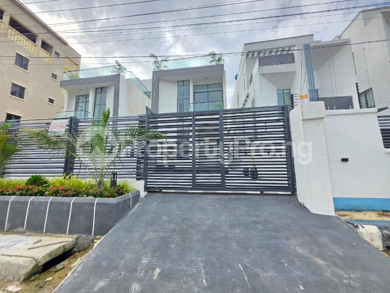 5 bedroom House for sale Osapa london Lekki Lagos