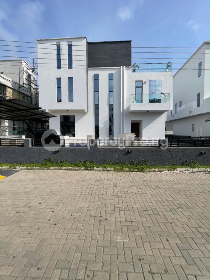 5 bedroom House for sale Chevron Lekki Lagos