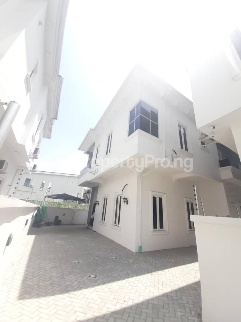 5 bedroom House for sale Lekki Lagos