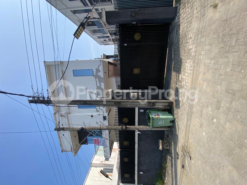 5 bedroom House for rent Ologolo Lekki Lagos
