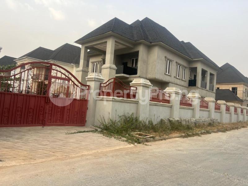 5 bedroom House for sale Gwarimpa Estate, Fct Gwarinpa Abuja