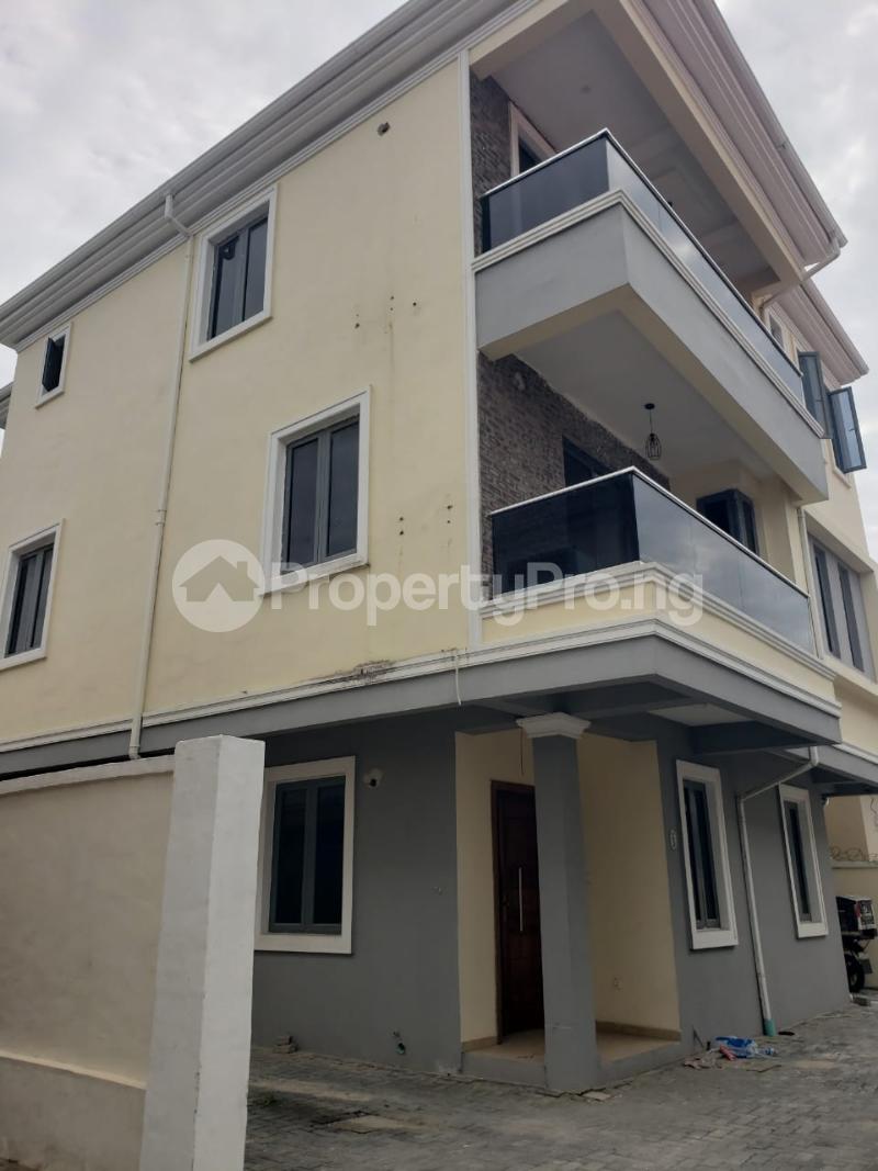 5 bedroom House for rent Ikate Lekki Lagos