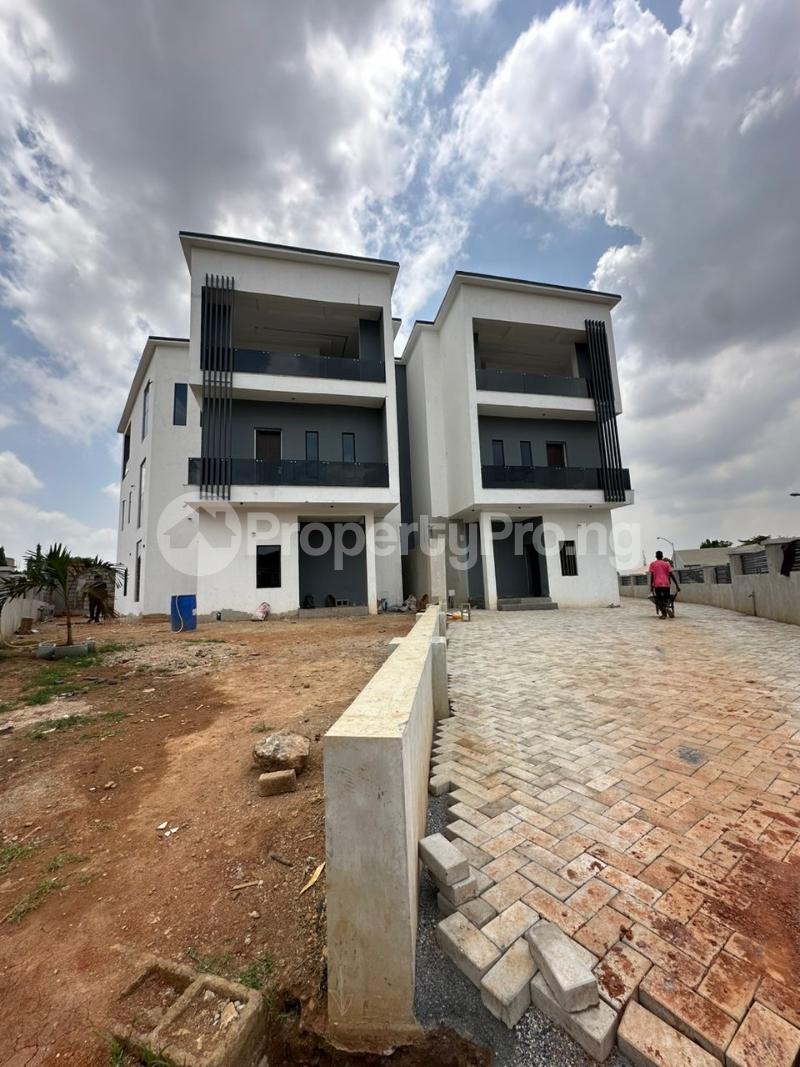 5 bedroom House for sale Wuye Abuja