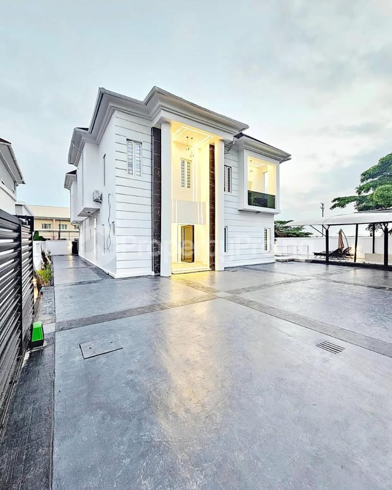 5 bedroom House for sale Osapa london Lekki Lagos