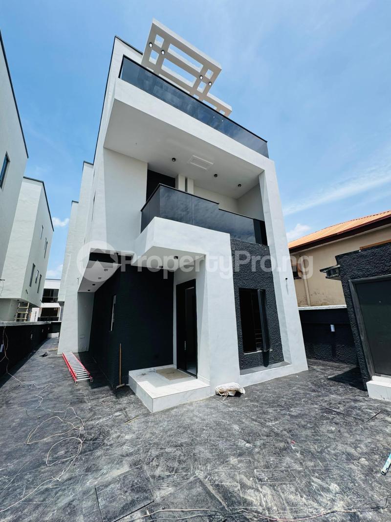 5 bedroom House for sale Omole phase 1 Ojodu Lagos