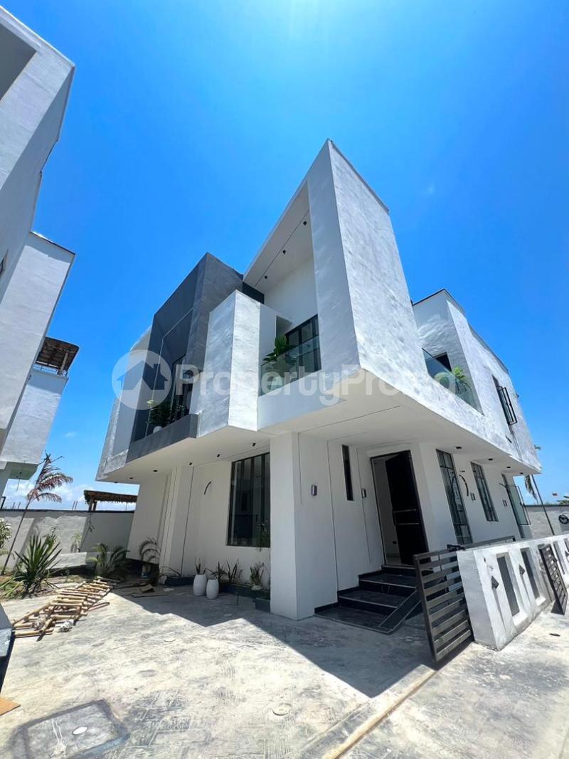 5 bedroom House for sale Chevron Lekki Lagos