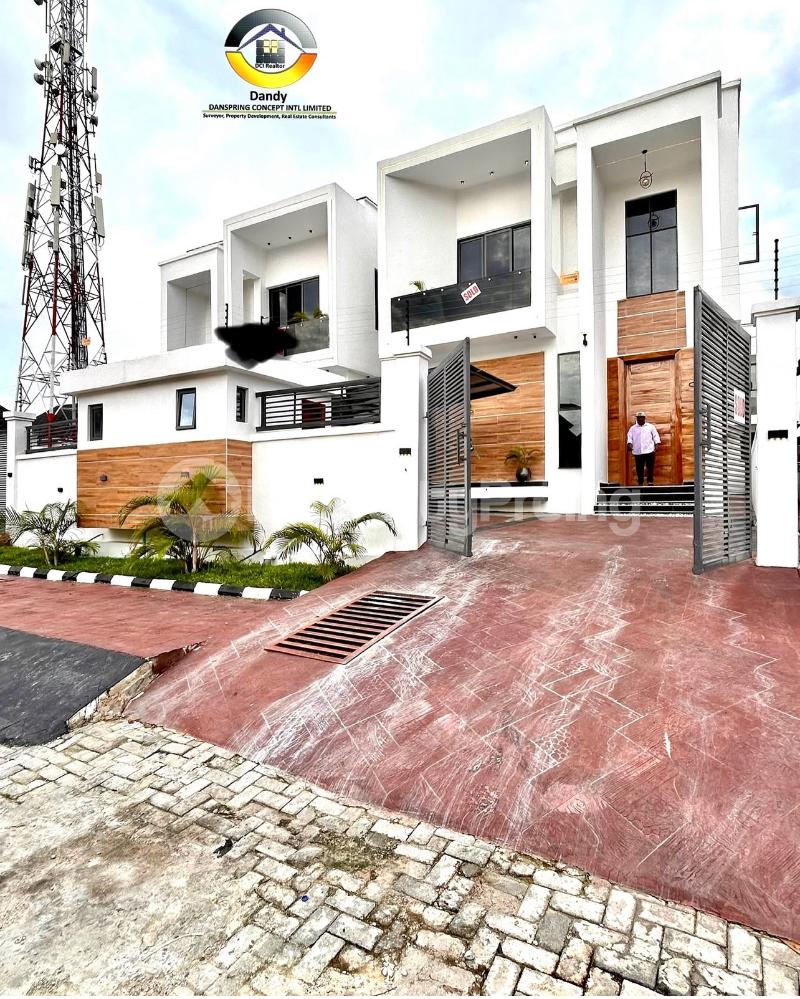 5 bedroom House for sale chevron Lekki Lagos