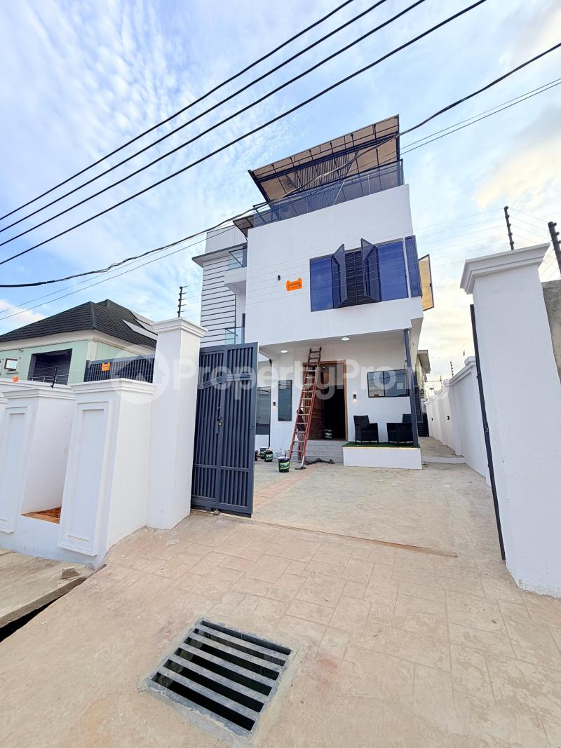 5 bedroom House for sale Ogba Lagos