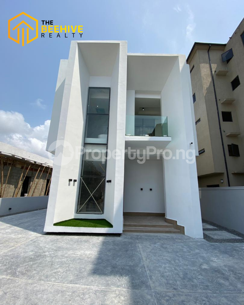 5 bedroom House for sale Lekki County, Megamound Ikota Lekki Lagos