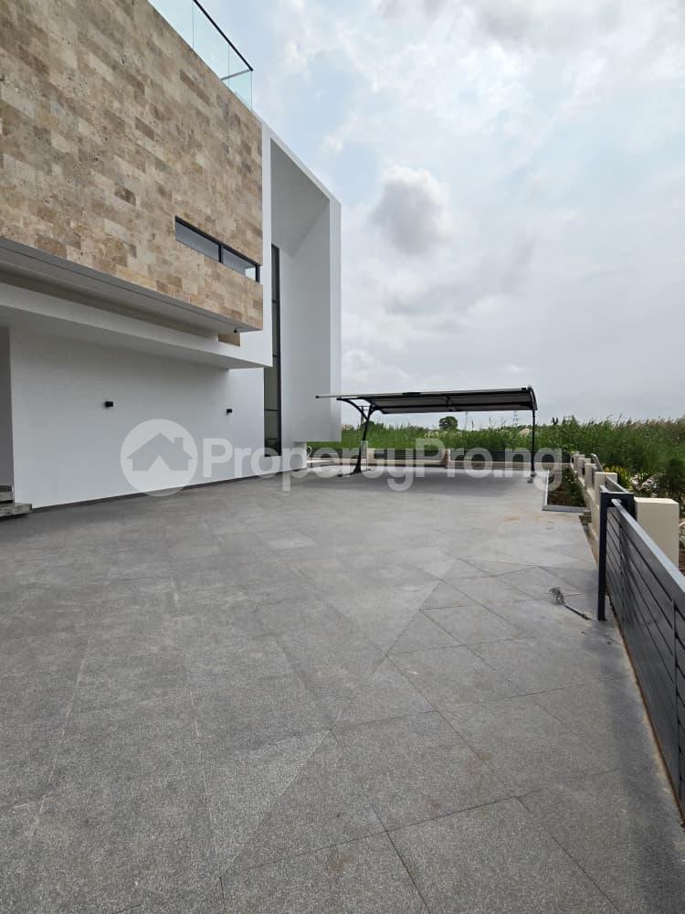 5 bedroom House for sale chevron Lekki Lagos