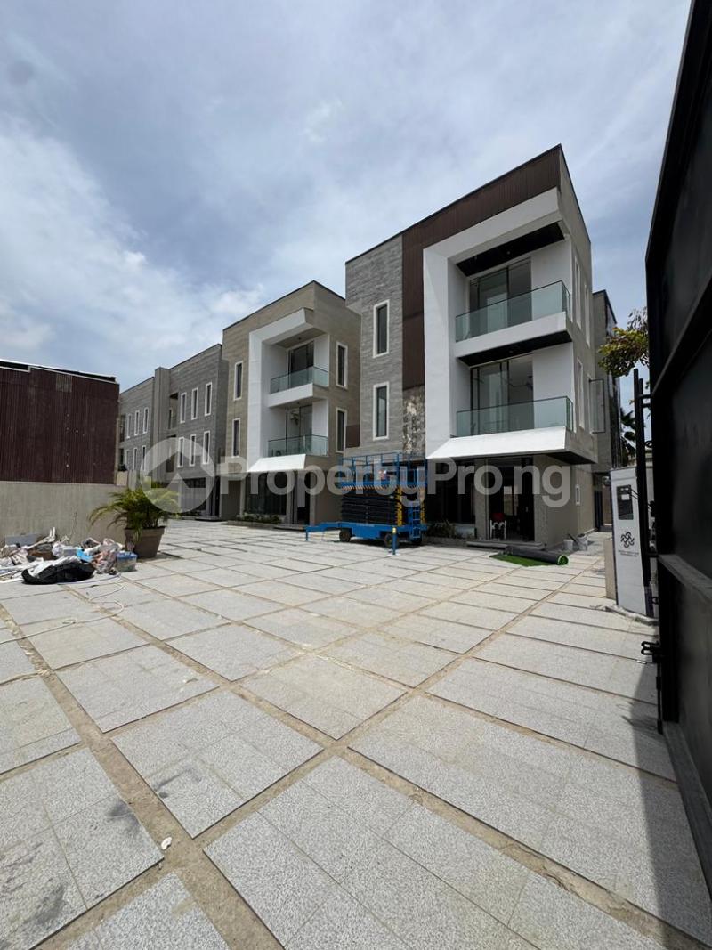 5 bedroom House for sale Parkview Estate Ikoyi Lagos