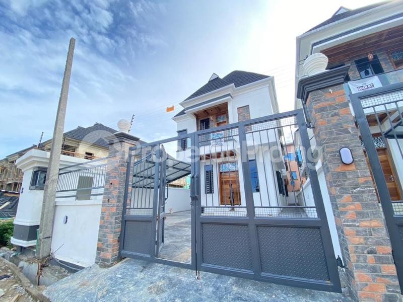 5 bedroom House for sale 2nd Toll Gate Lekki Lagos