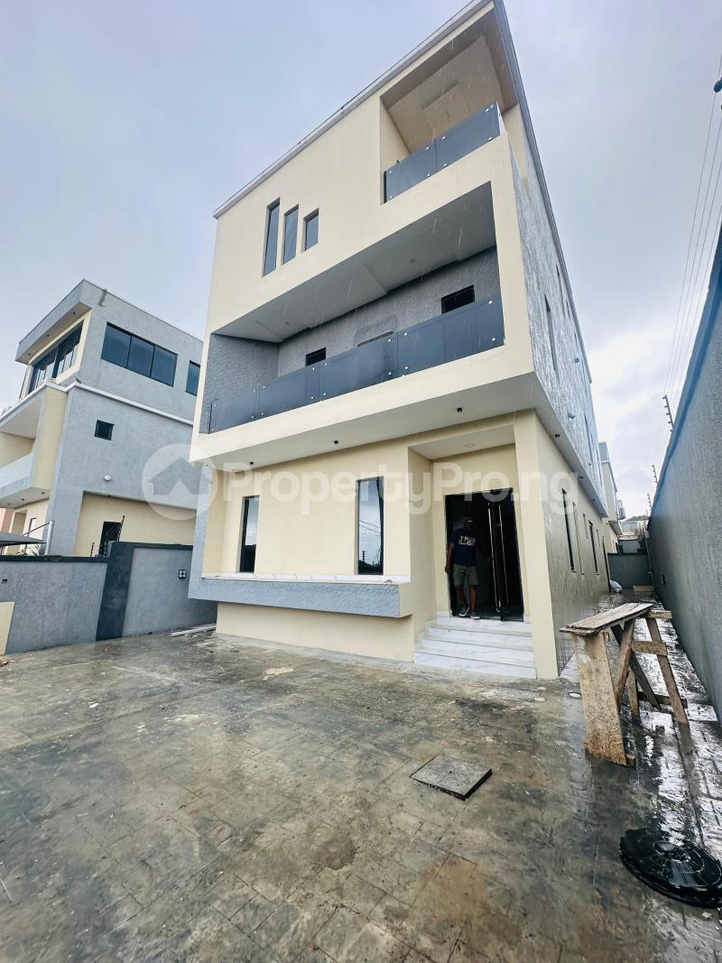 5 bedroom House for sale Magodo Phase 2 Kosofe/Ikosi Lagos