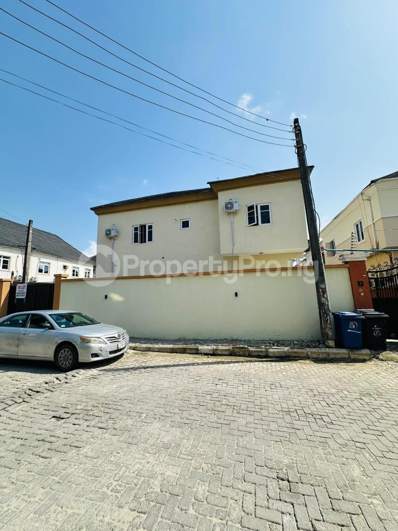 5 bedroom House for rent Chevron Lekki Lagos