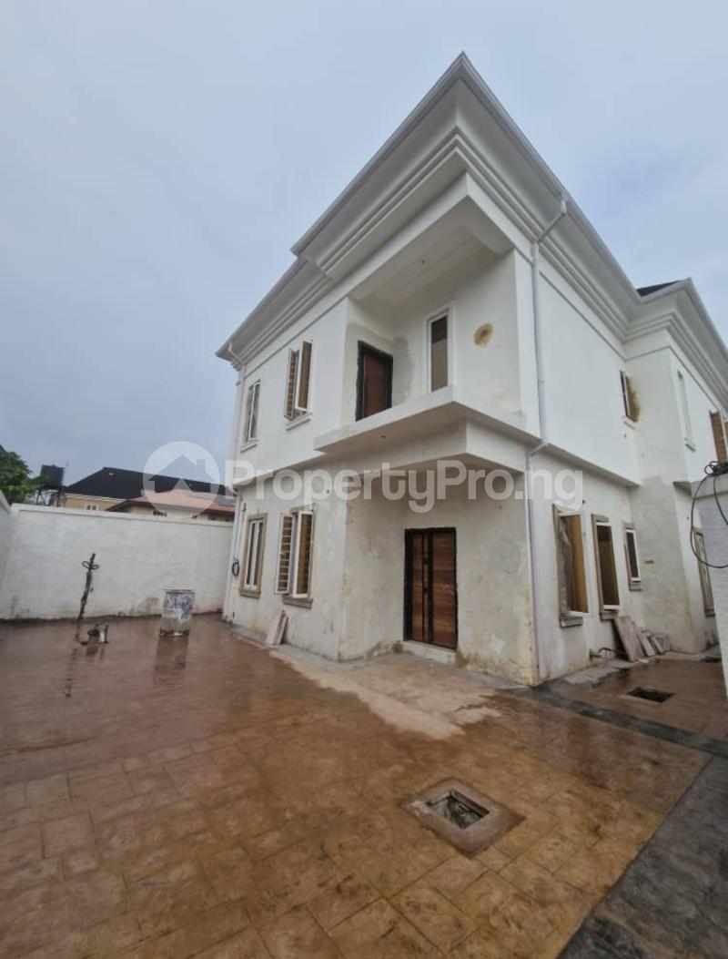 5 bedroom House for sale Omole phase 2 Ojodu Lagos