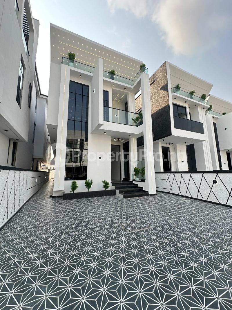 5 bedroom House for sale Chevron Chevron Lekki Lagos