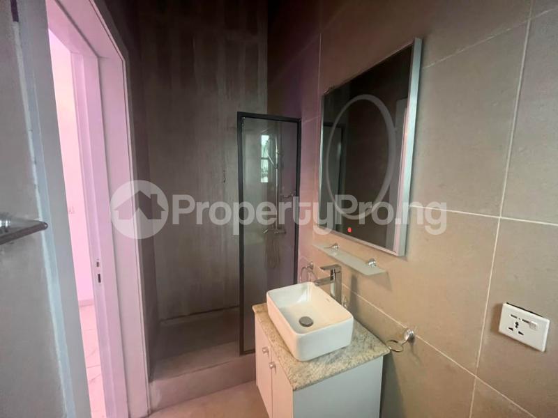 5 bedroom House for sale Osapa london Lekki Lagos
