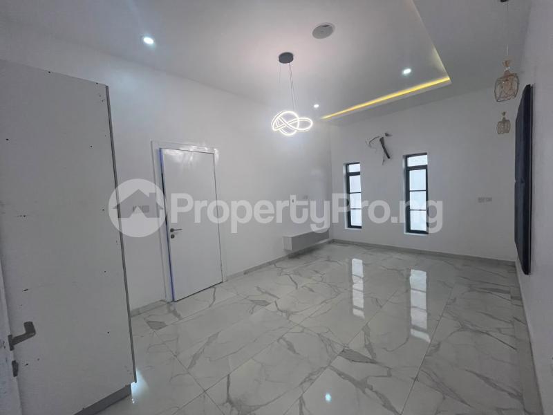 5 bedroom House for sale Osapa london Lekki Lagos