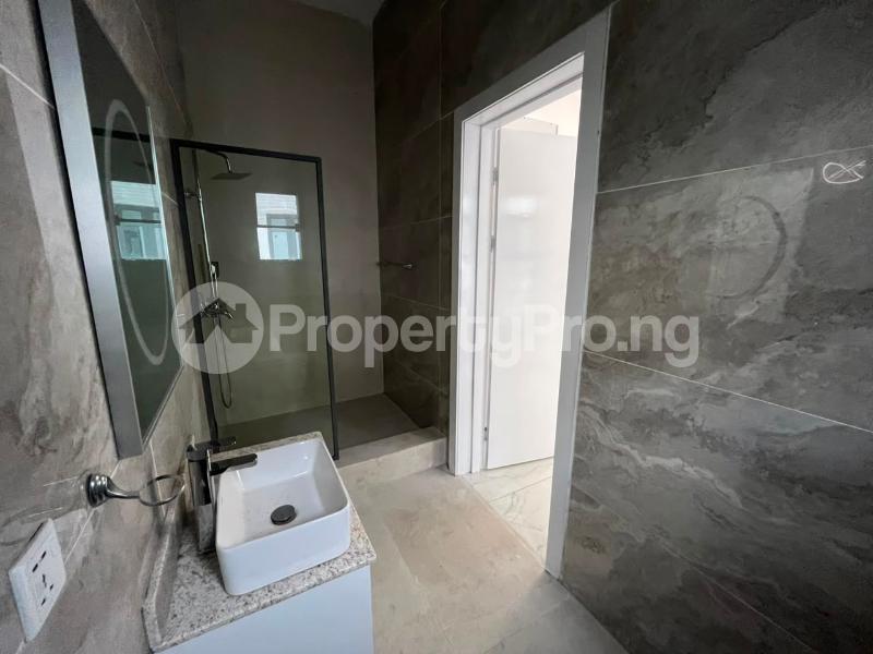 5 bedroom House for sale Osapa london Lekki Lagos