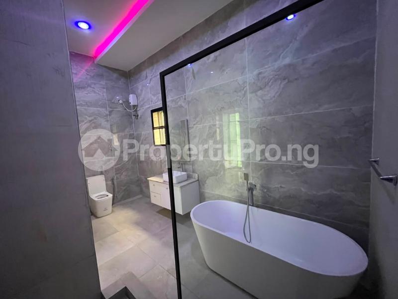 5 bedroom House for sale Osapa london Lekki Lagos